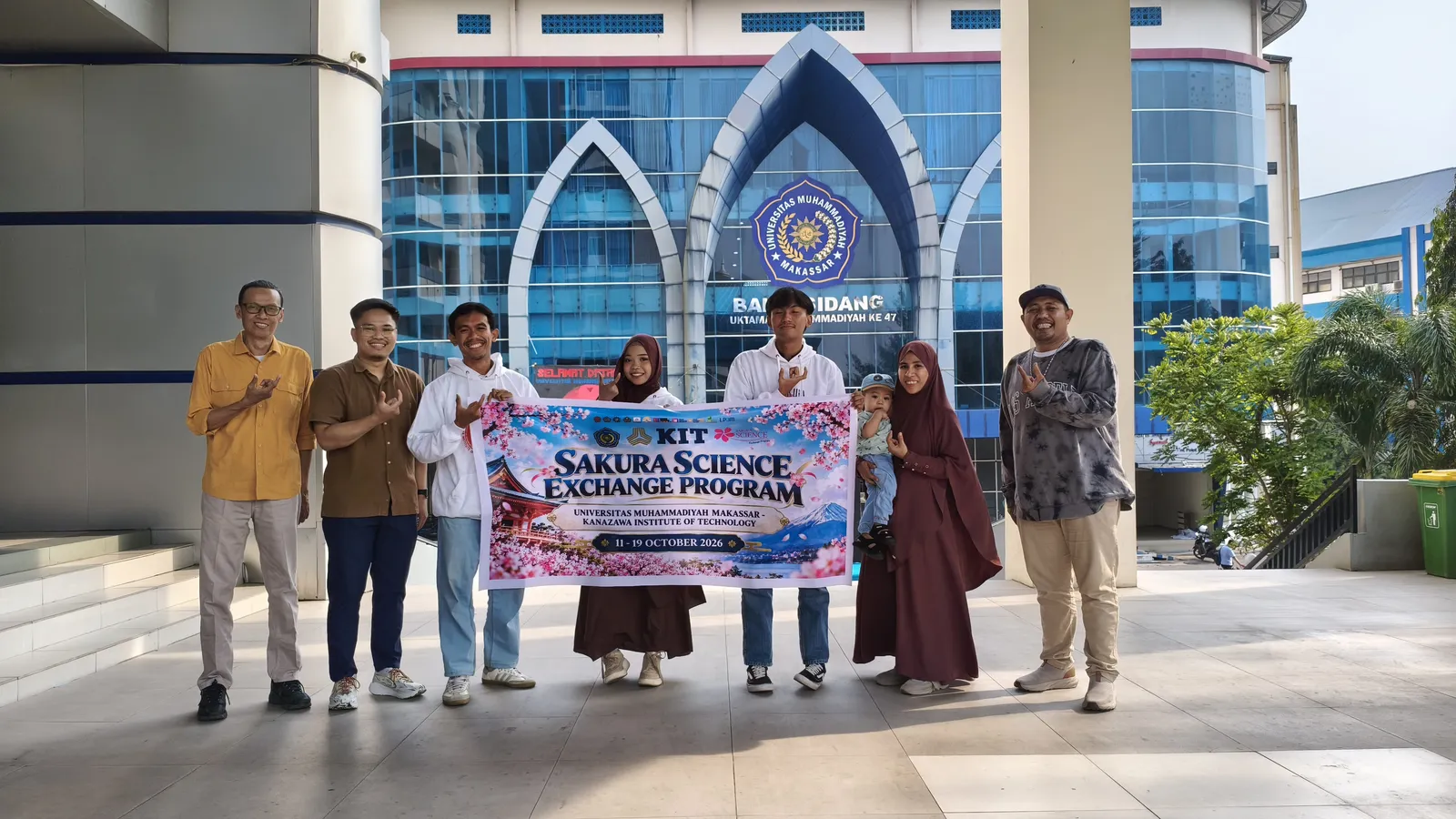 Fakultas Teknik Unismuh Makassar Lepas Tiga Mahasiswa Ikuti Sakura Science Exchange Program di Jepang